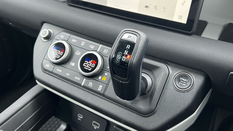 Land Rover Defender 2.0 P400e XS Edition 110 5dr Auto Estate